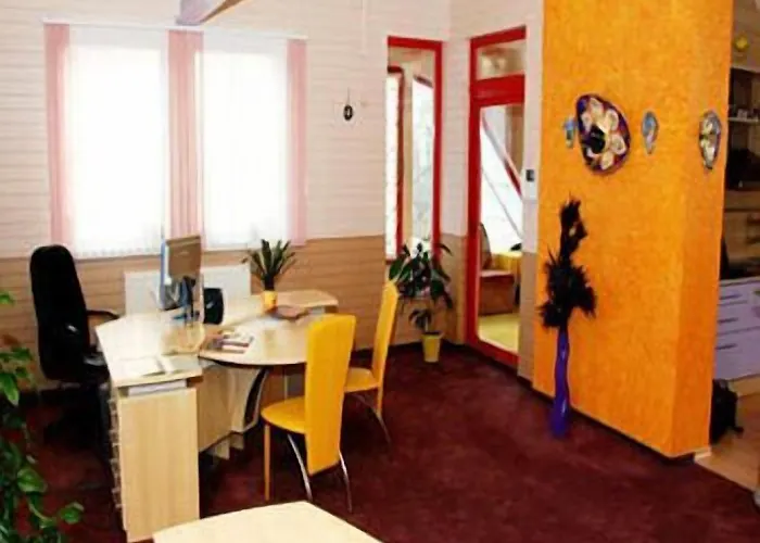 ベッド・アンド・ブレックファスト Lt